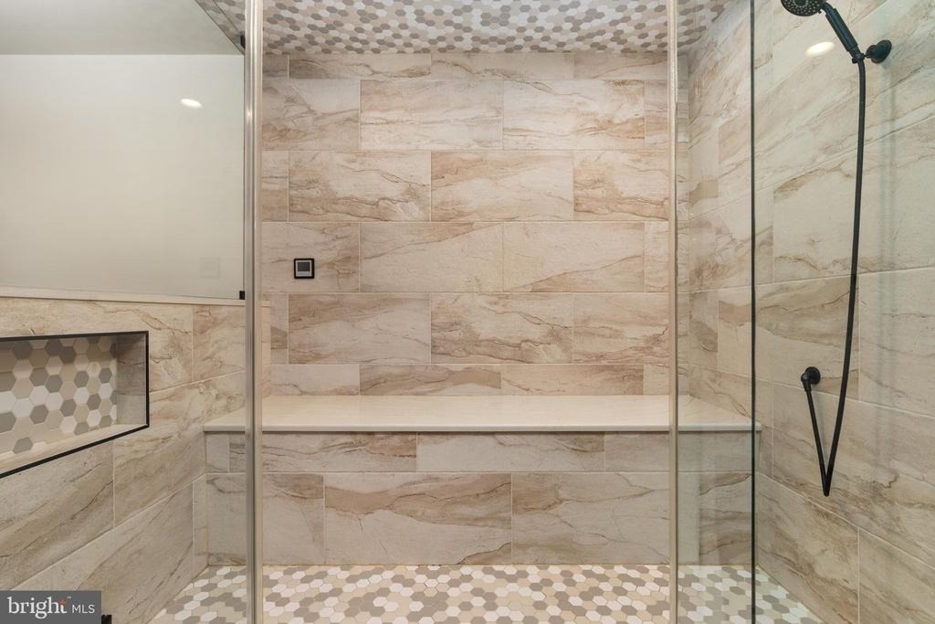 7216 White House Drive - Photo 15