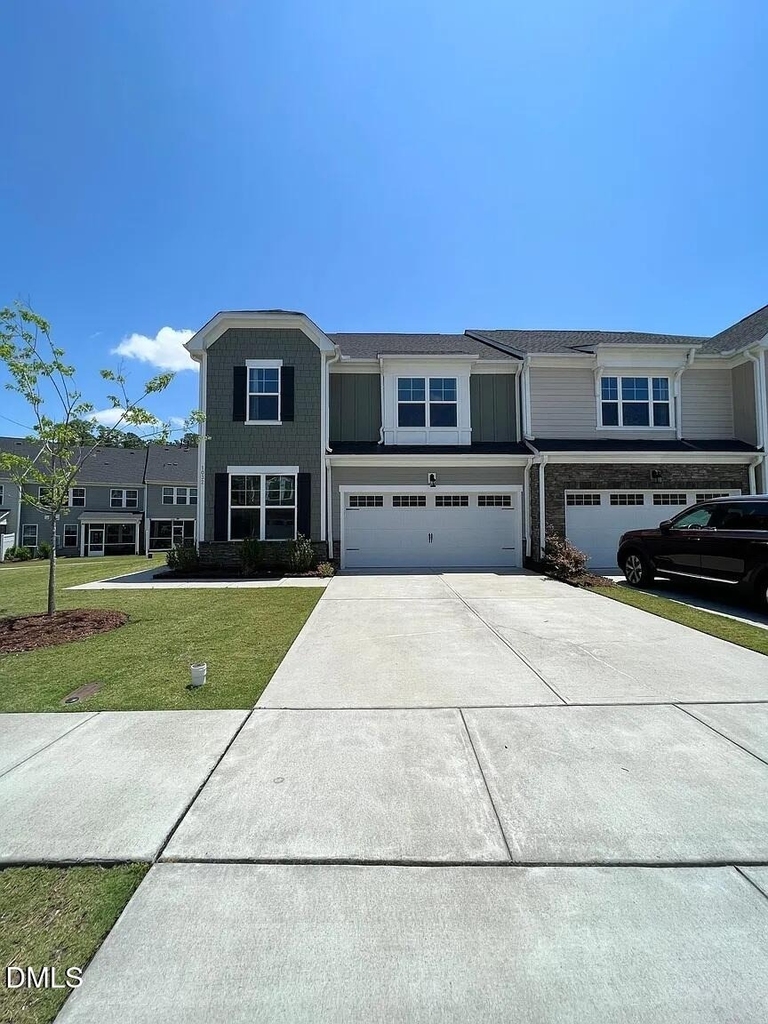 1032 Benay Road - Photo 33