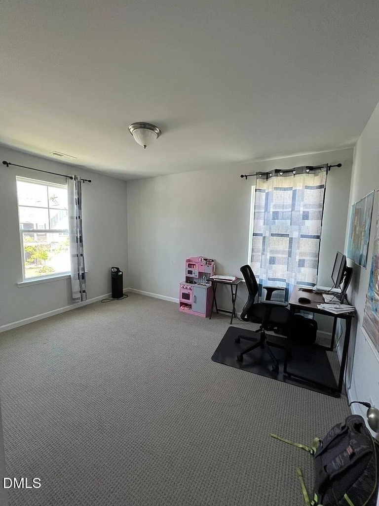 1032 Benay Road - Photo 10