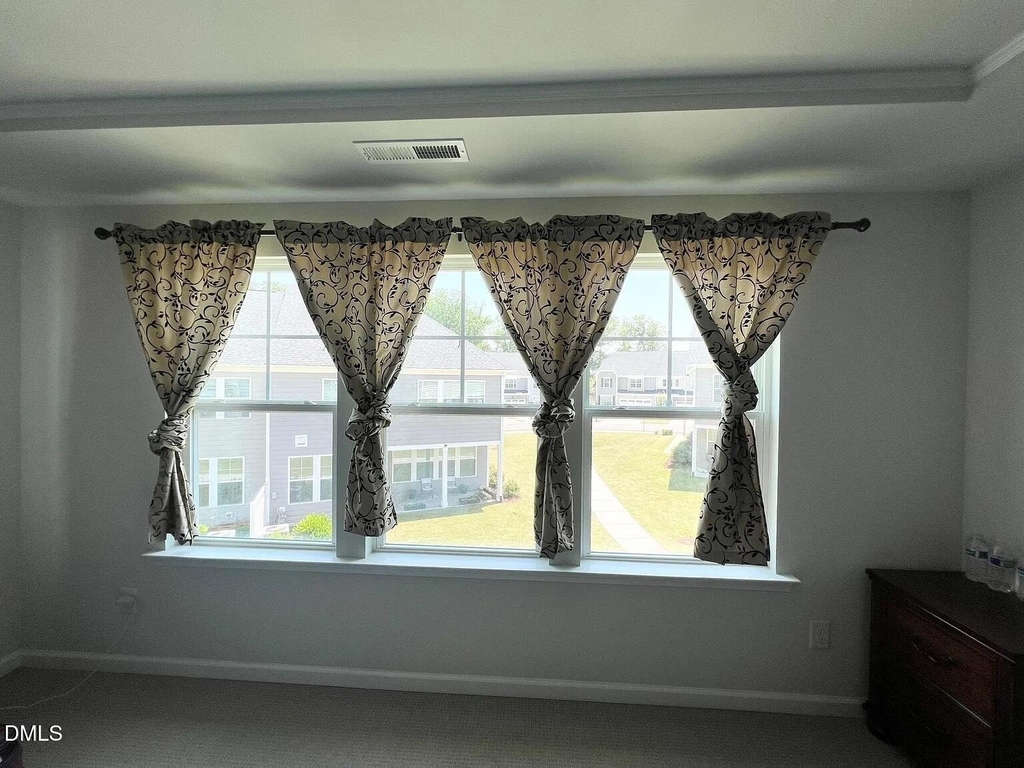 1032 Benay Road - Photo 15