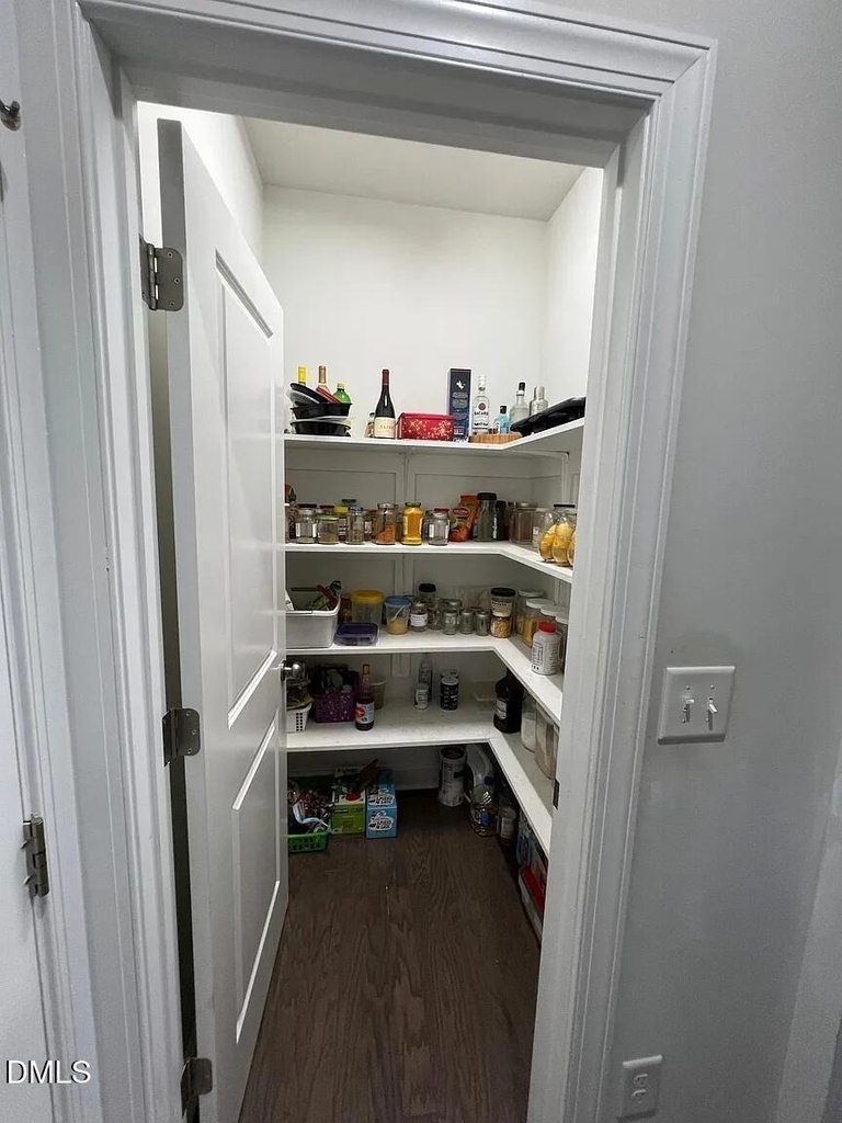 1032 Benay Road - Photo 26