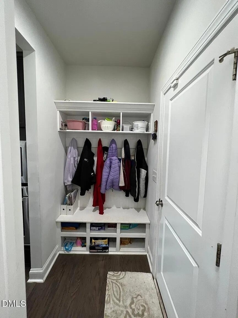 1032 Benay Road - Photo 20