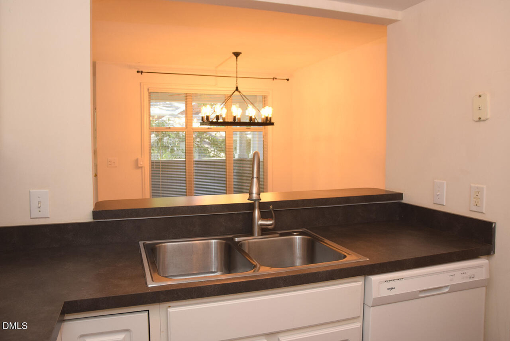 1221 Westview Lane - Photo 11