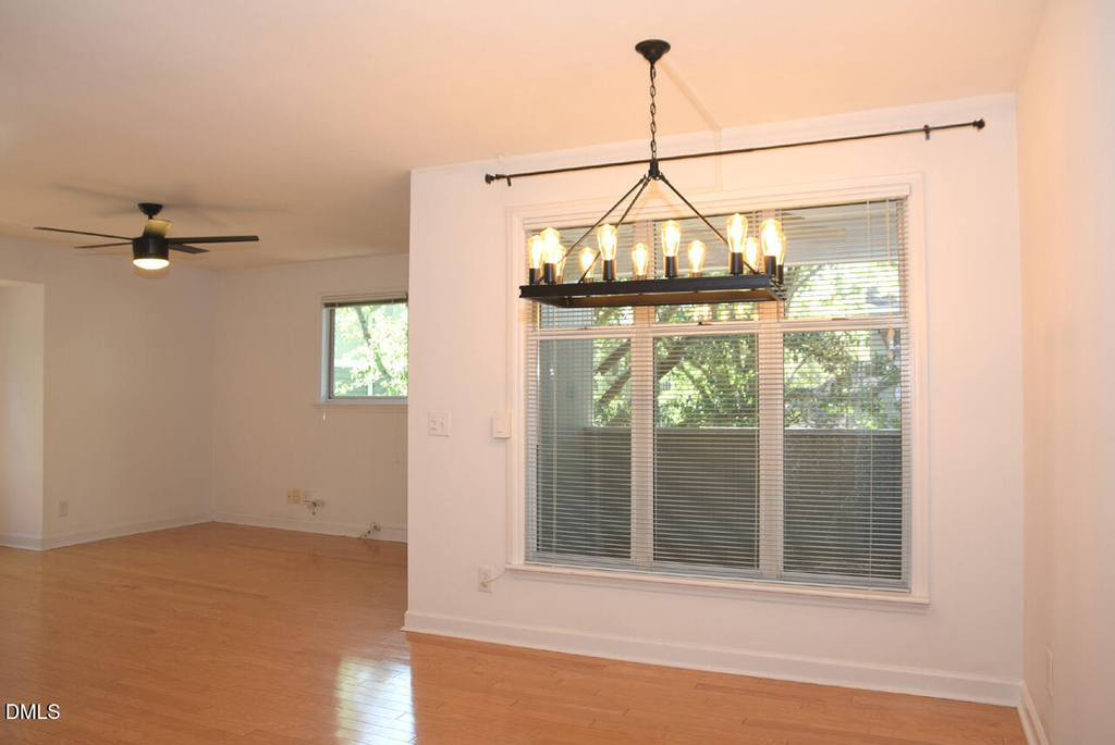 1221 Westview Lane - Photo 3