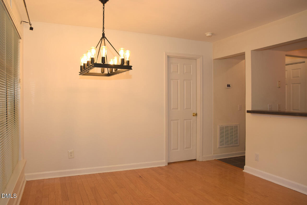 1221 Westview Lane - Photo 7