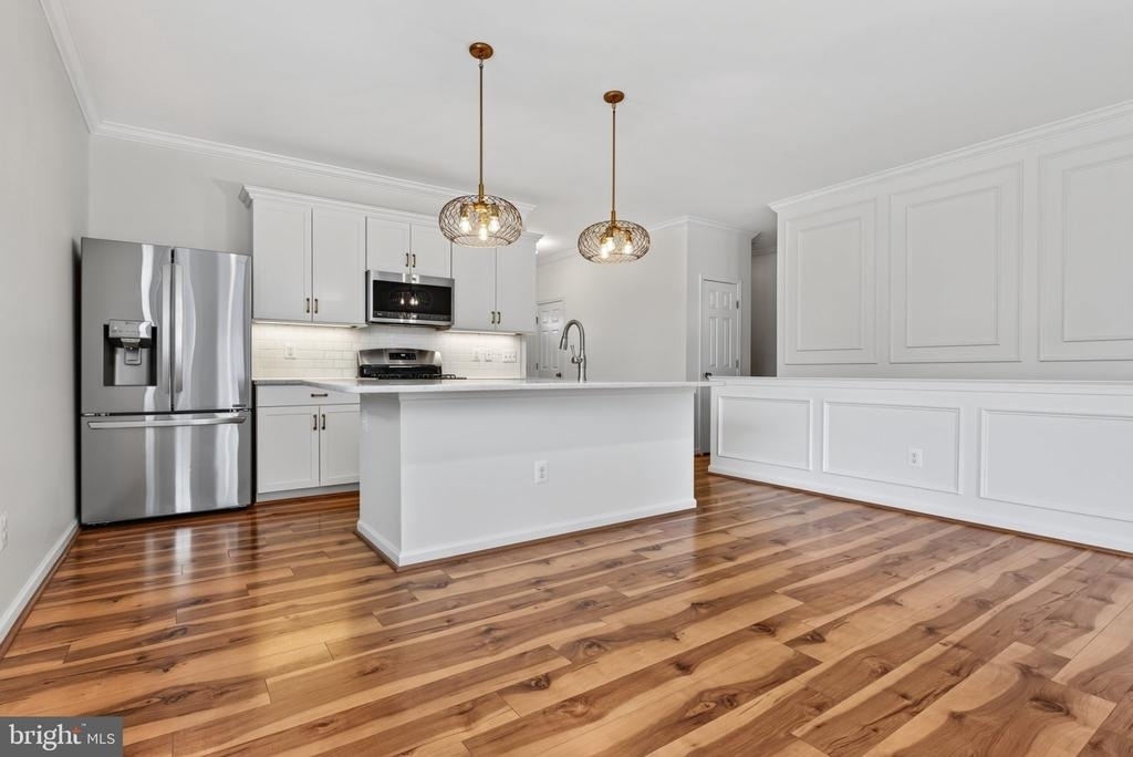 100 Blackford Drive - Photo 10