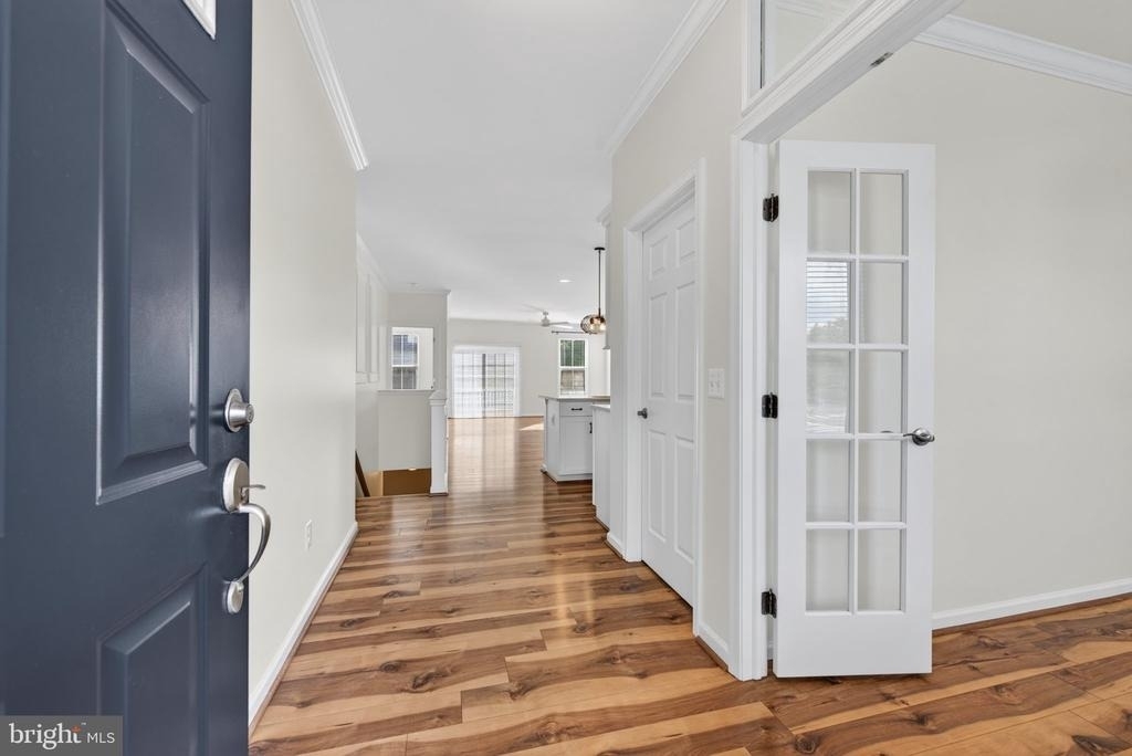 100 Blackford Drive - Photo 1