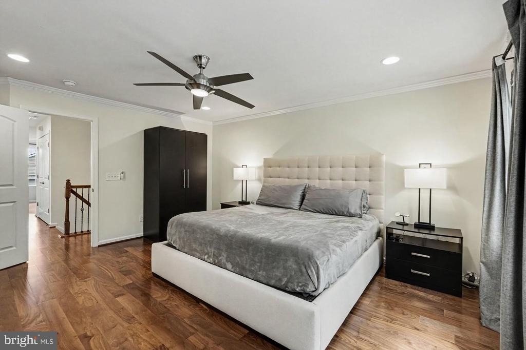 1327 Gilmore Street - Photo 21