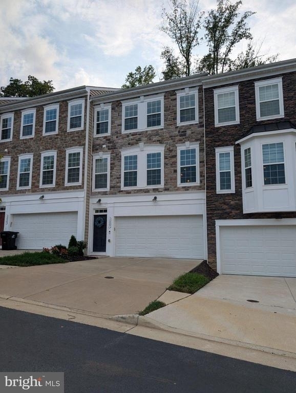 1327 Gilmore Street - Photo 36