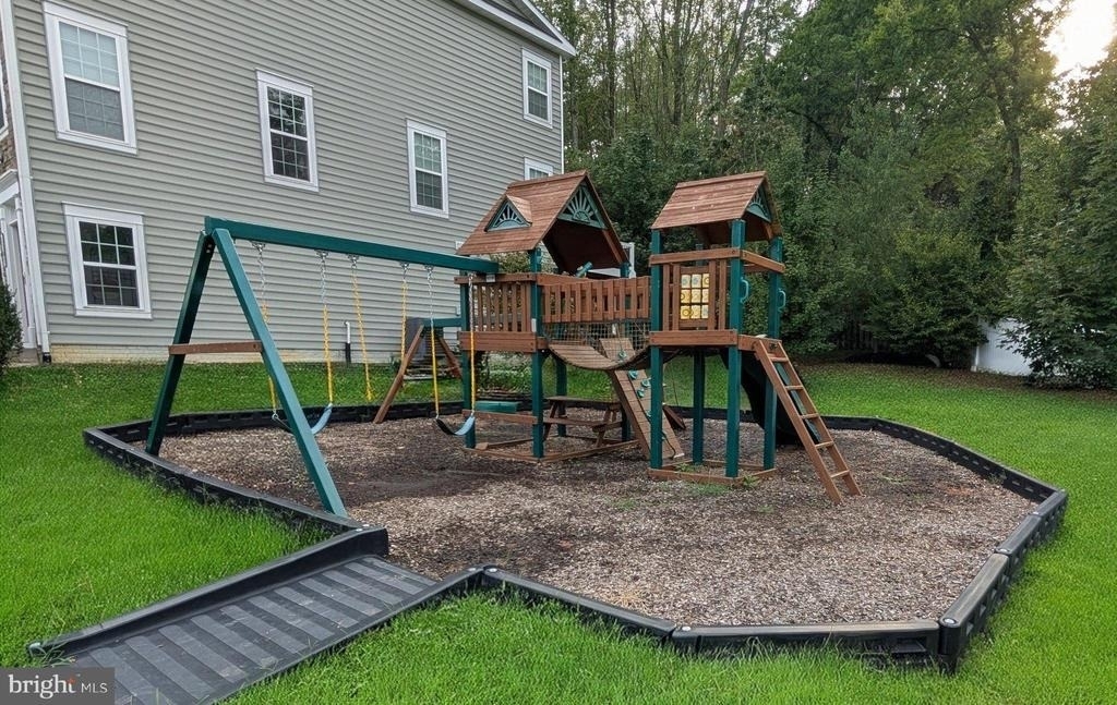 1327 Gilmore Street - Photo 41
