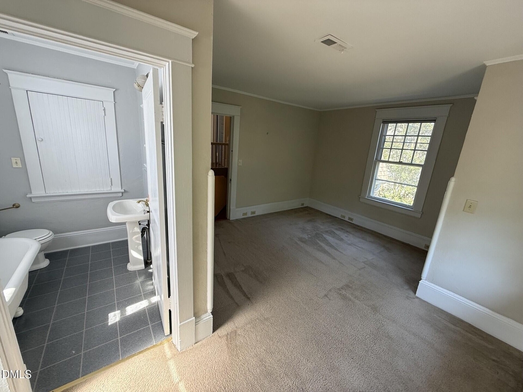 114 E Park Drive - Photo 23