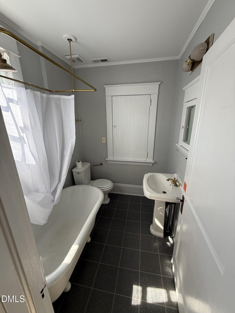 114 E Park Drive - Photo 26