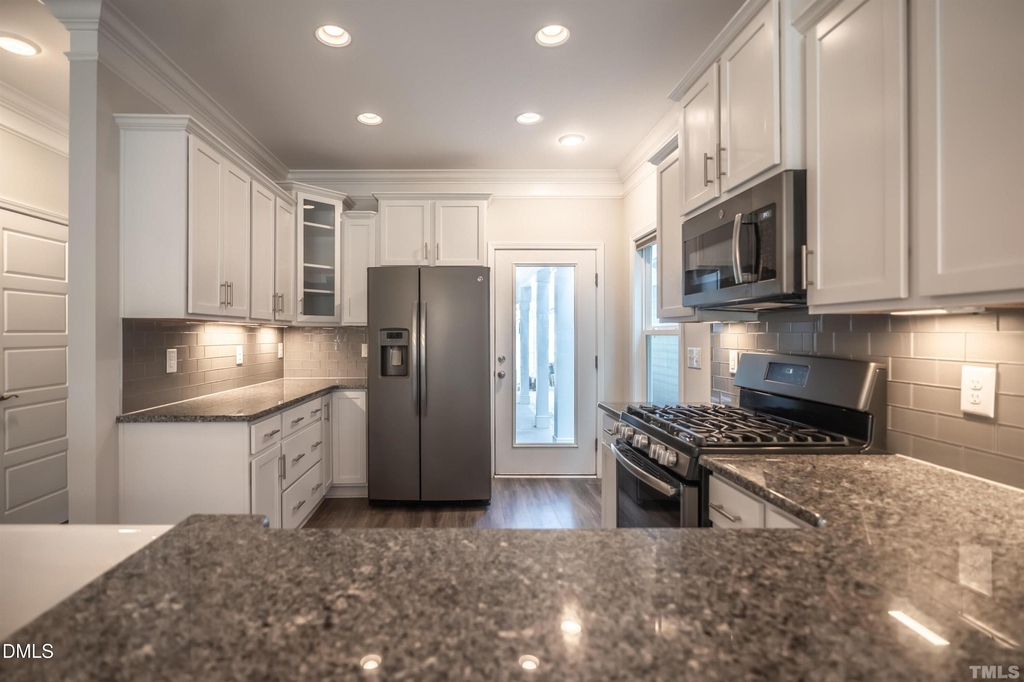 1265 Brown Velvet Lane - Photo 5