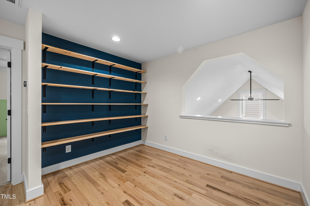 917 S Blount Street - Photo 5