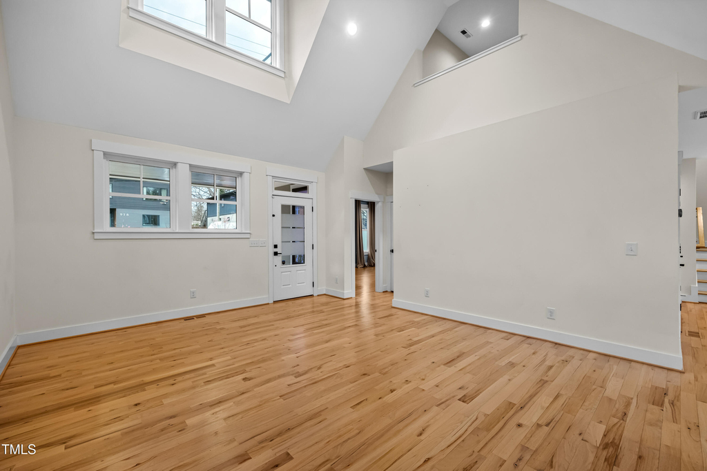 917 S Blount Street - Photo 6