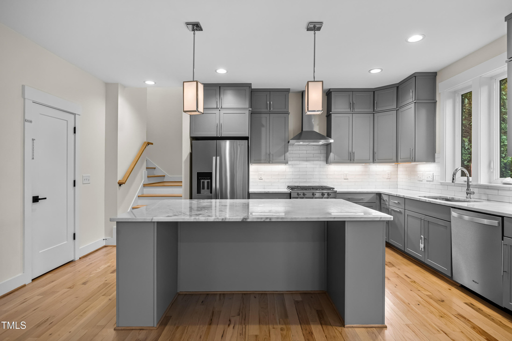 917 S Blount Street - Photo 7