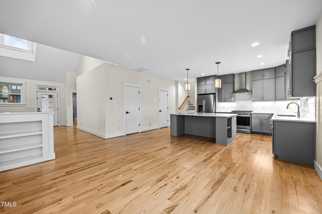 917 S Blount Street - Photo 4