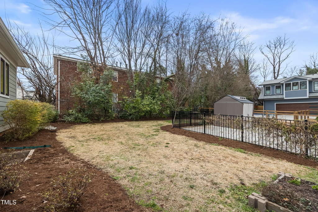 917 S Blount Street - Photo 31