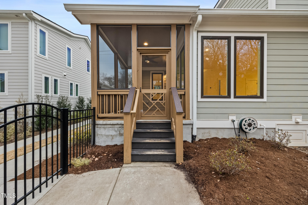 917 S Blount Street - Photo 37