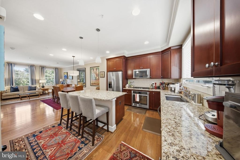 912 N Alfred Street - Photo 9