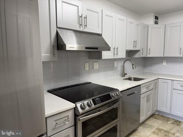 205 Yoakum Parkway - Photo 4