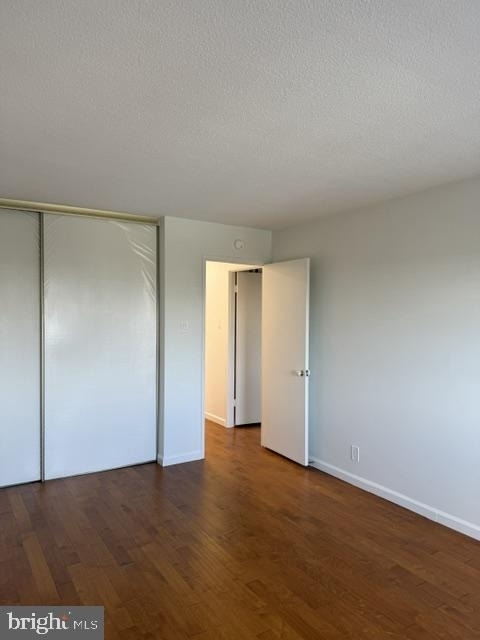 205 Yoakum Parkway - Photo 29