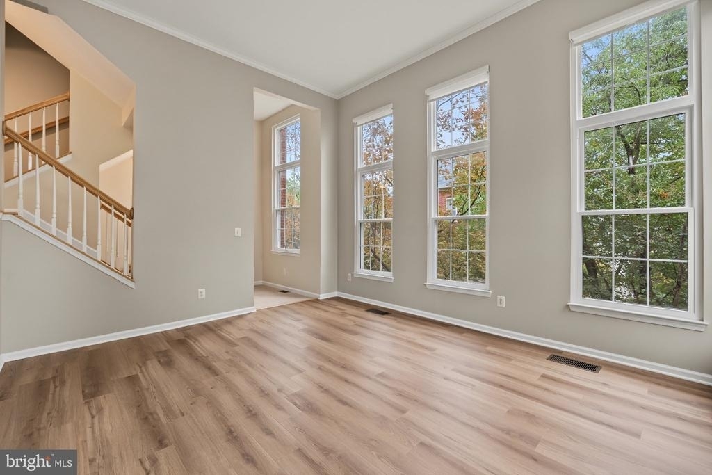 5022 Barbour Drive - Photo 6