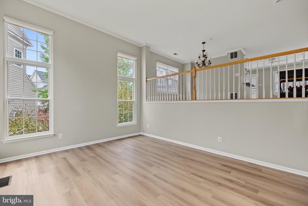 5022 Barbour Drive - Photo 5