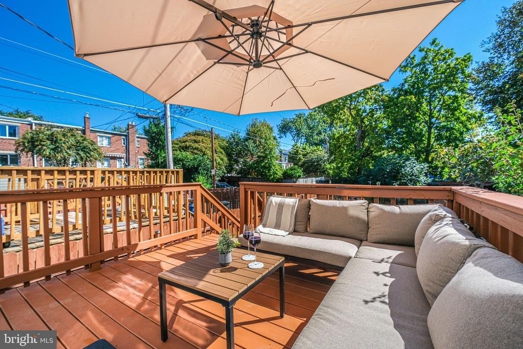 3107 Montrose Avenue - Photo 17