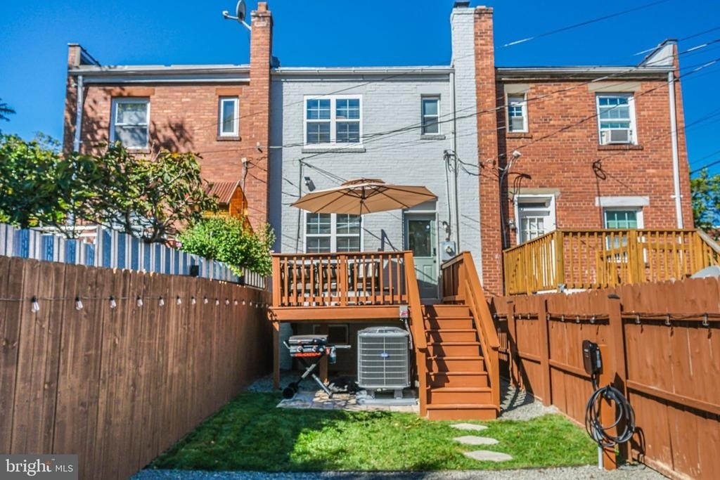 3107 Montrose Avenue - Photo 20