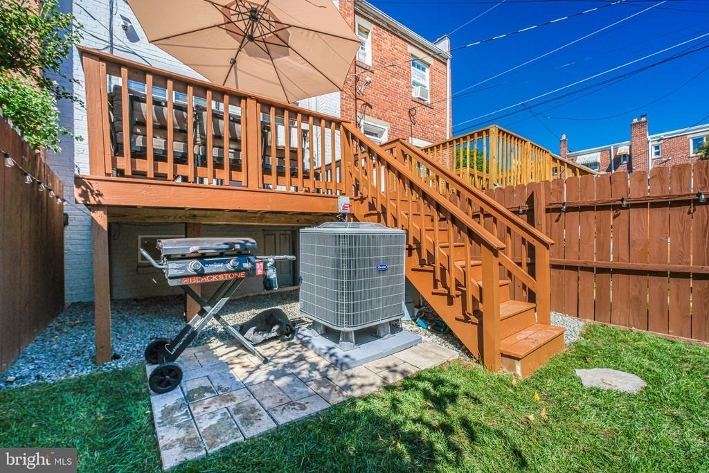 3107 Montrose Avenue - Photo 18