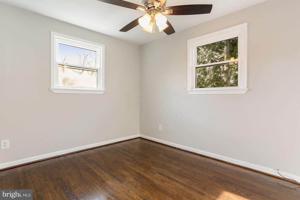 504 E Alexandria Avenue - Photo 10