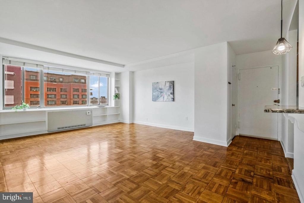1111 Arlington Boulevard - Photo 4