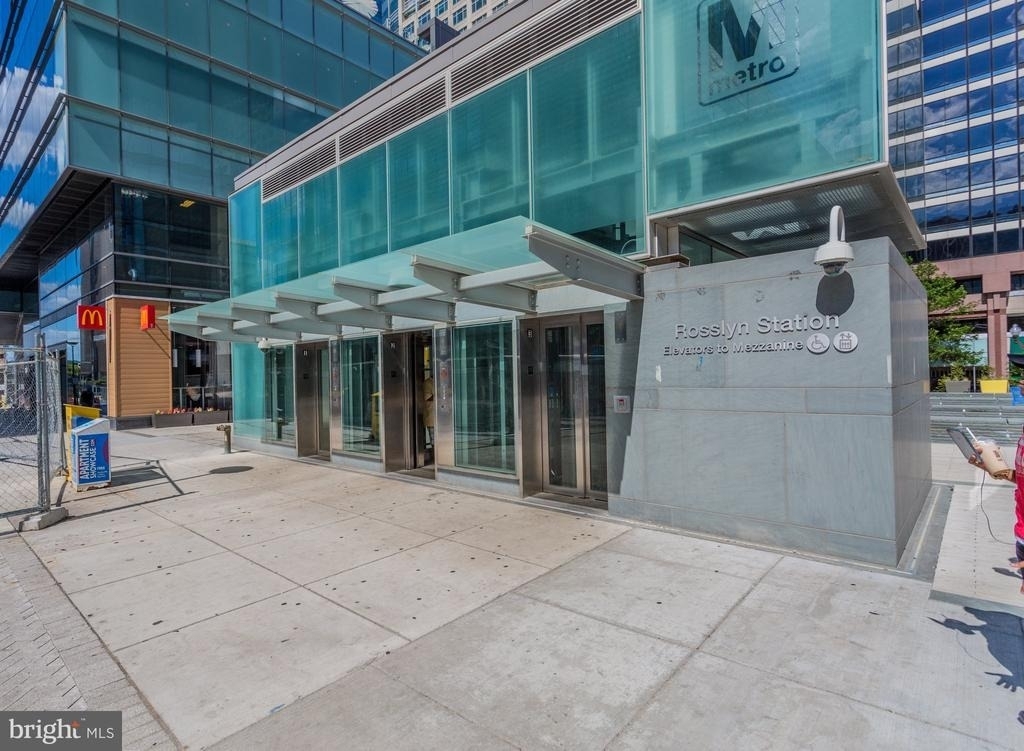 1111 Arlington Boulevard - Photo 30