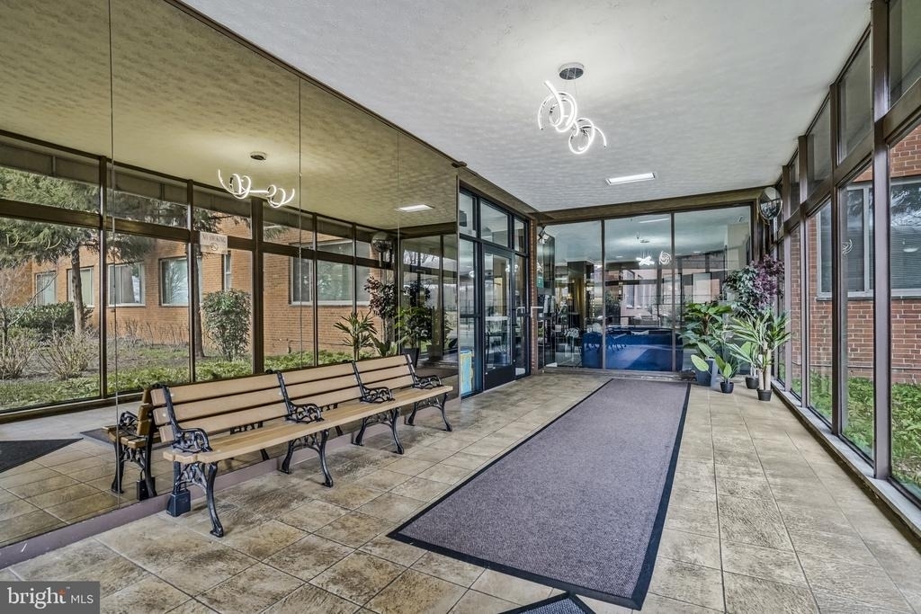 1111 Arlington Boulevard - Photo 39