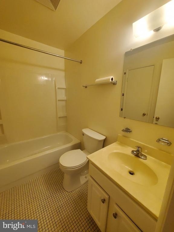 35 Greenwood Road - Photo 4
