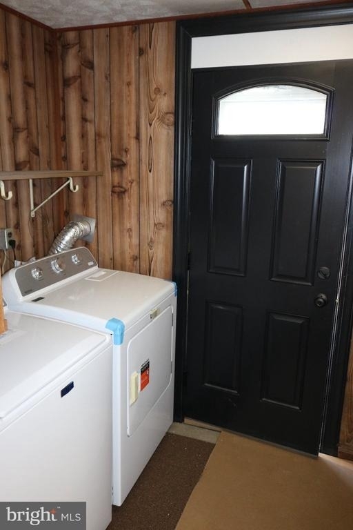 442 Summit Avenue - Photo 15