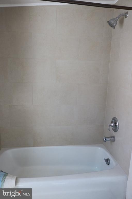 442 Summit Avenue - Photo 23