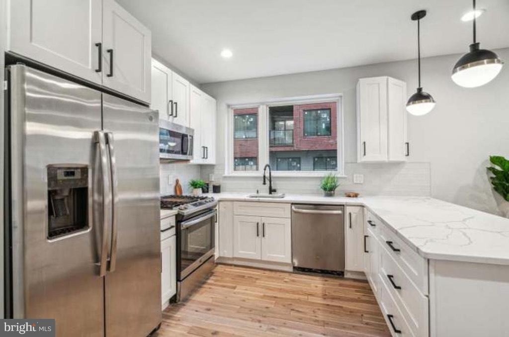 2612 Trenton Avenue - Photo 6