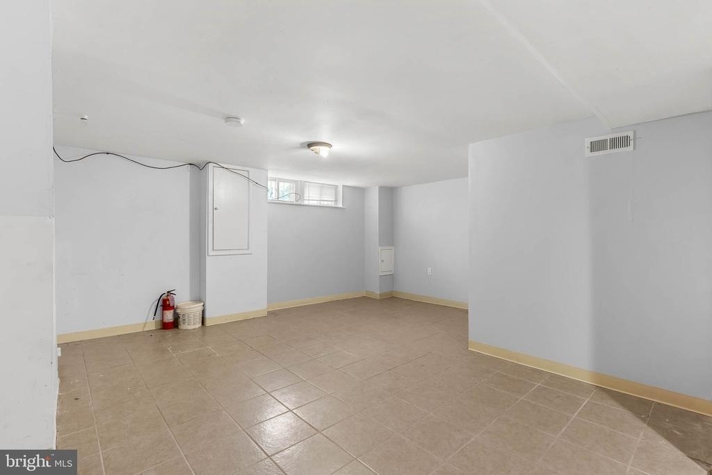 1801 S 29th Street - Photo 17