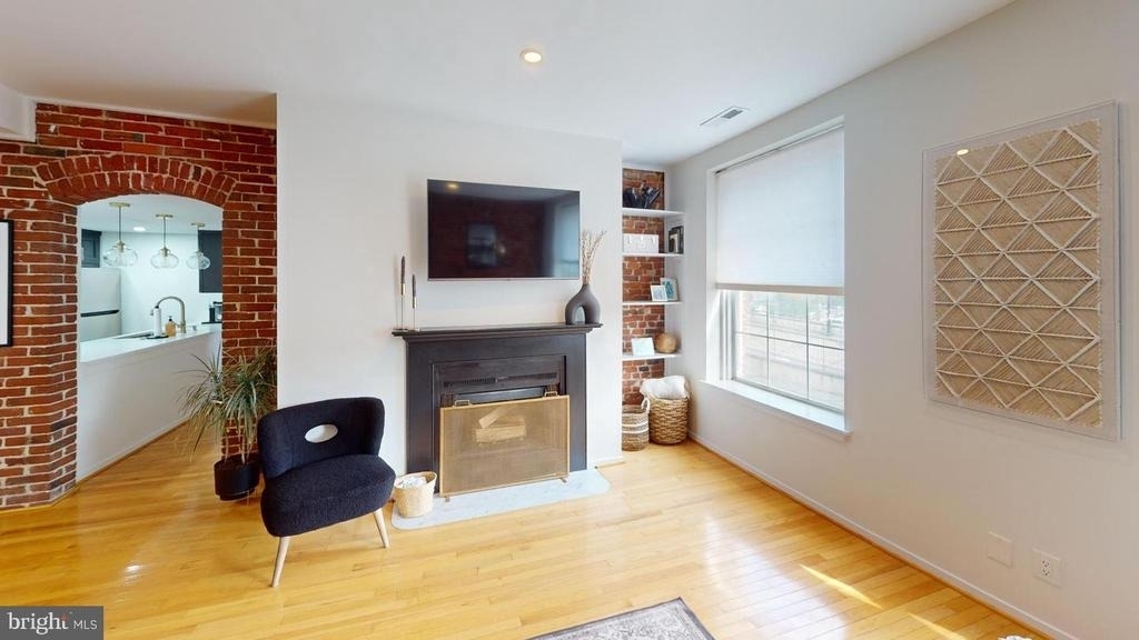 102 Church Street - Photo 3