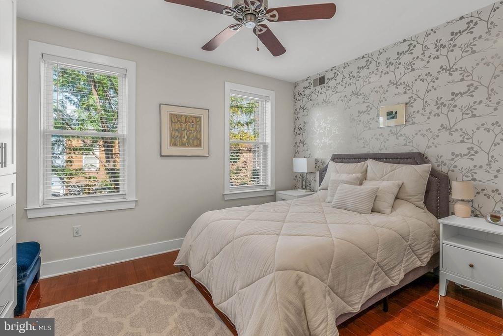 2114 Oakford Street - Photo 15