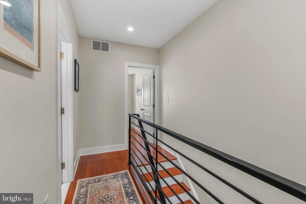 2114 Oakford Street - Photo 20