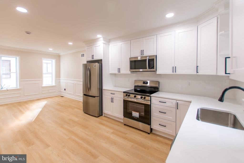 1542 S Bambrey Street - Photo 7