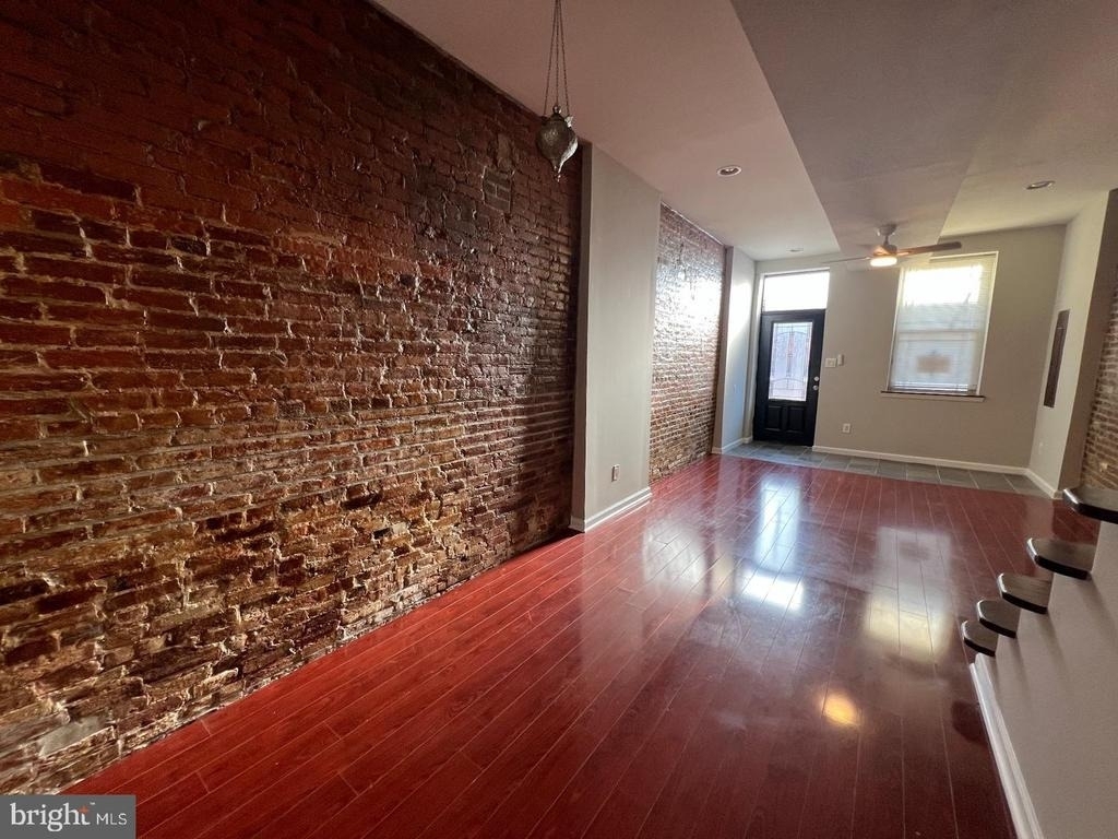 1302 N Randolph Street - Photo 16