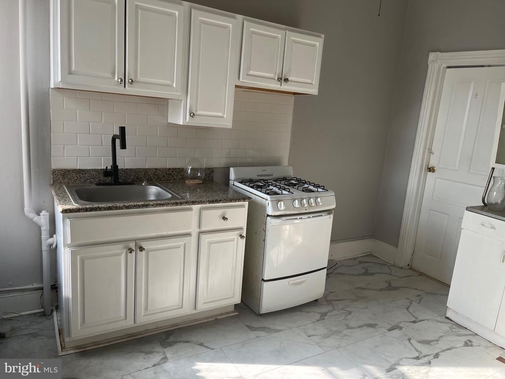 3533 N 11th Street - Photo 5