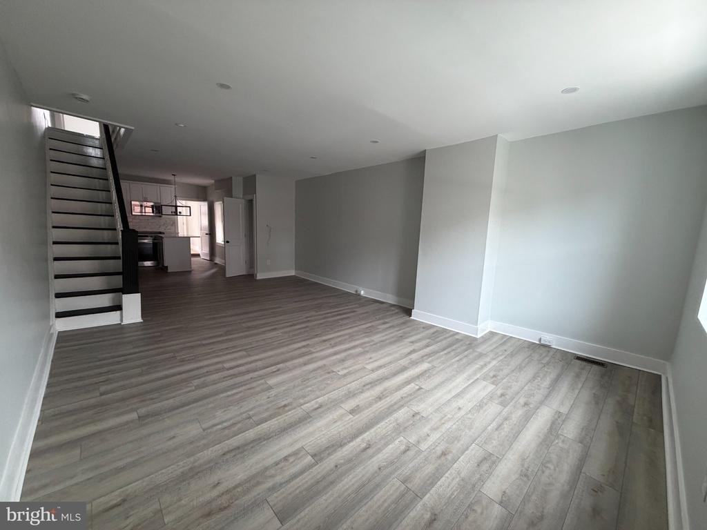 1527 S 29th Street - Photo 1