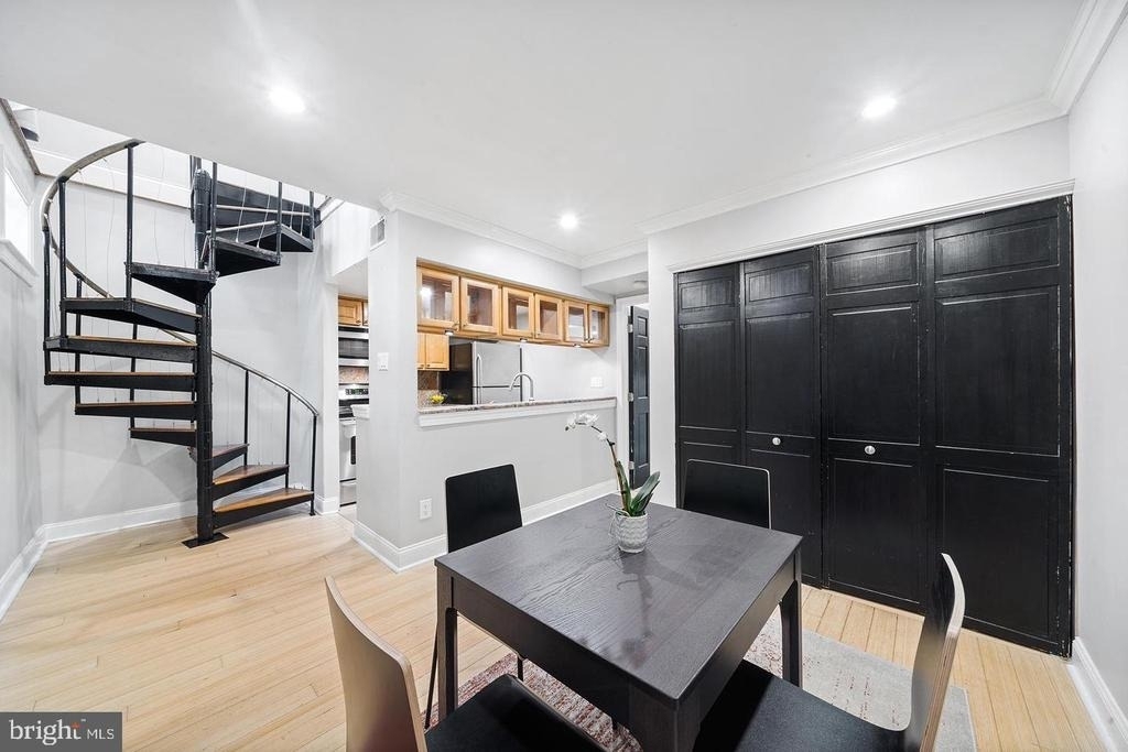 1704 Wallace Street - Photo 18