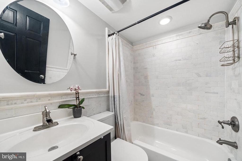 1704 Wallace Street - Photo 20