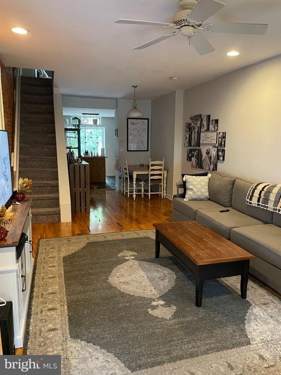 3696 Eveline Street - Photo 2